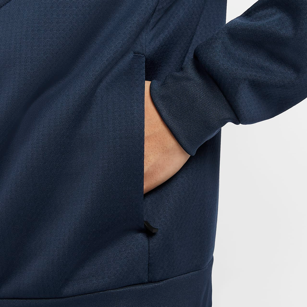 Nike Therma-FIT logo