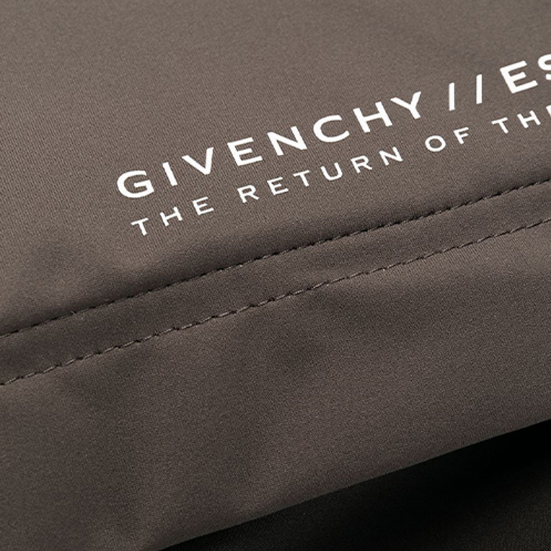 Givenchy FW21 Logo