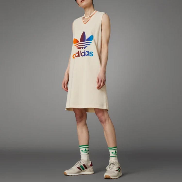 adidas originals SS23 adicolor 70s LogoV