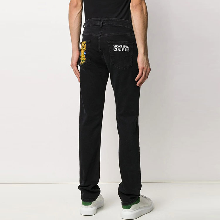 VERSACE JEANS COUTURE FW21 logo