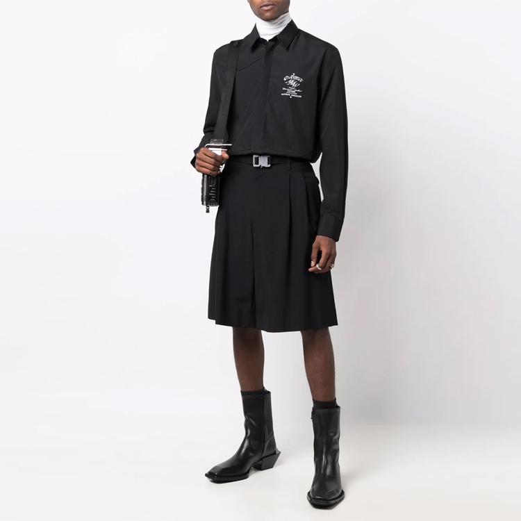 Givenchy FW21 logo