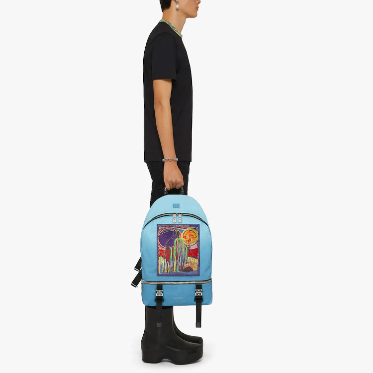 Givenchy SS22 T