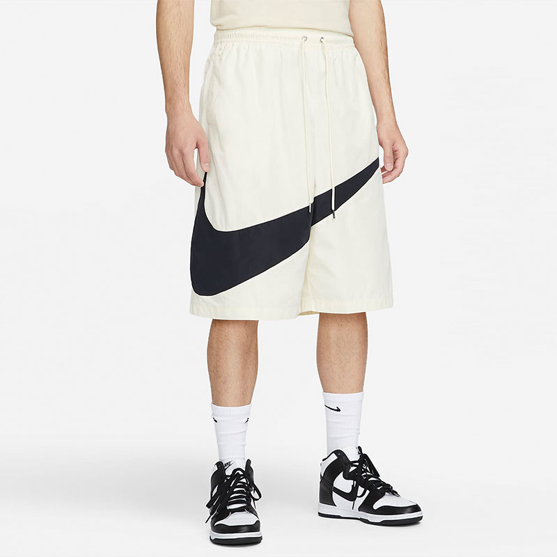 Nike Swoosh Logo