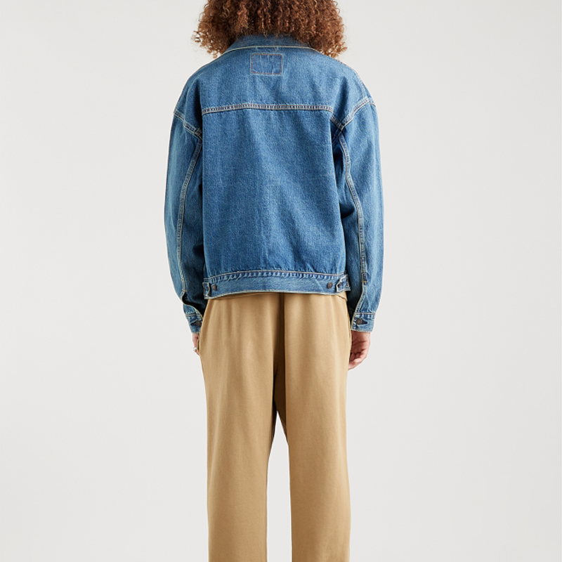 Levis