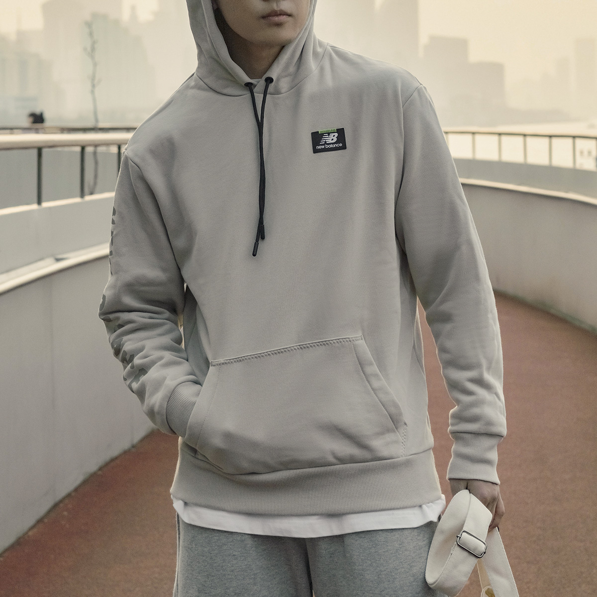 New Balance FW22 Logo
