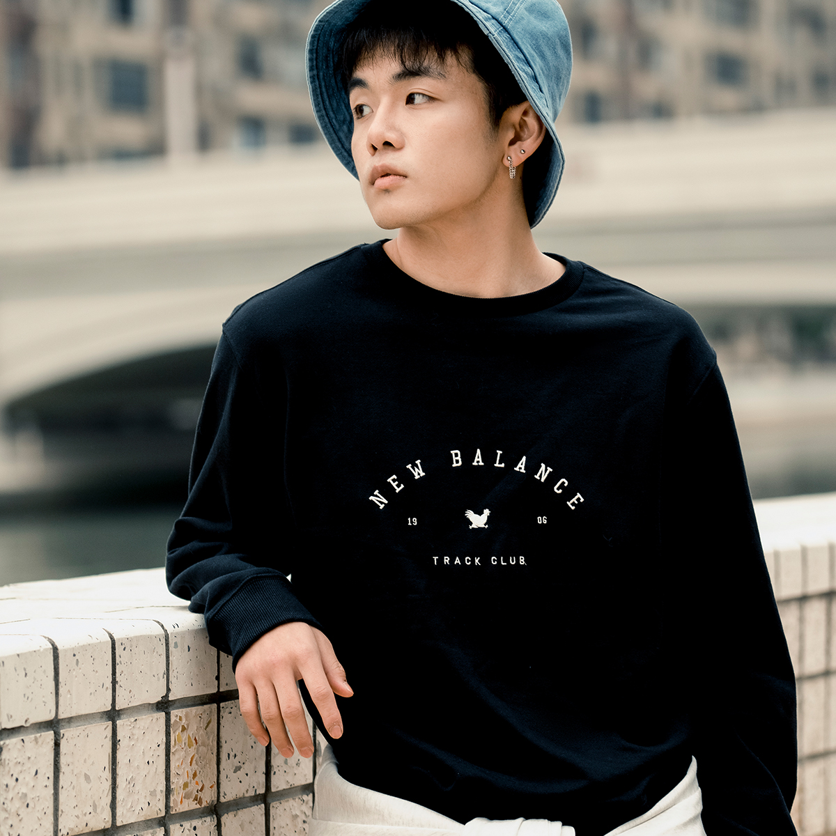 New Balance FW22 Logo