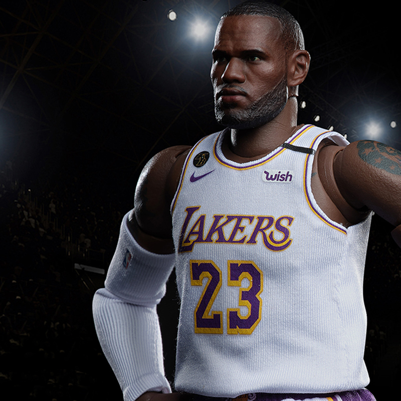 ENTERBAY NBA 19 22.86cm