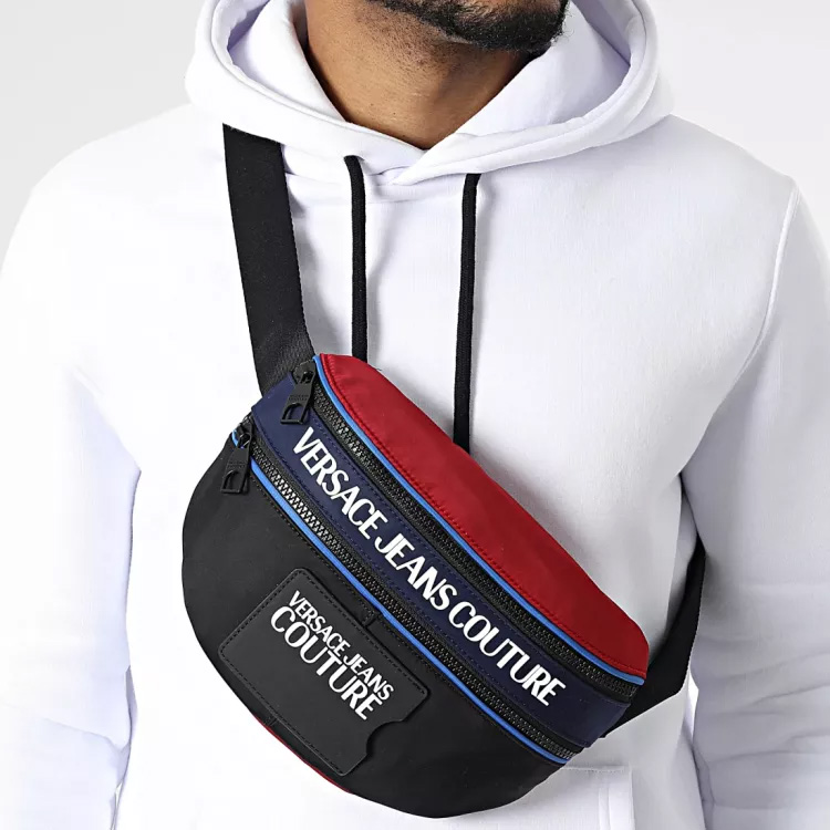 VERSACE JEANS COUTURE Logo