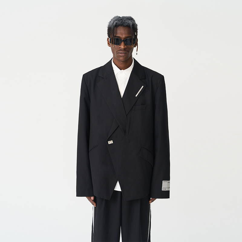 HARSH AND CRUEL AW22