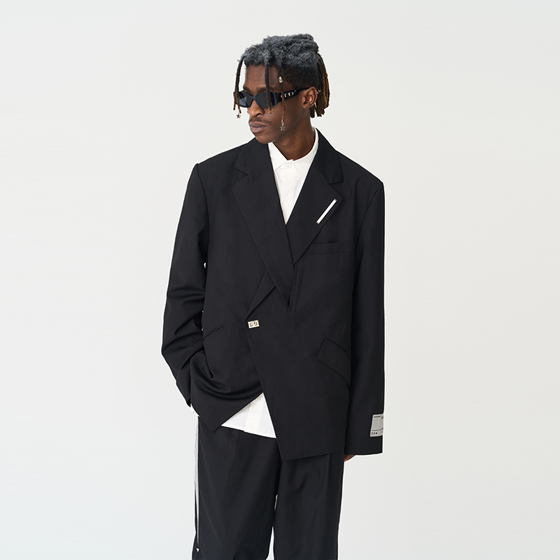 HARSH AND CRUEL AW22