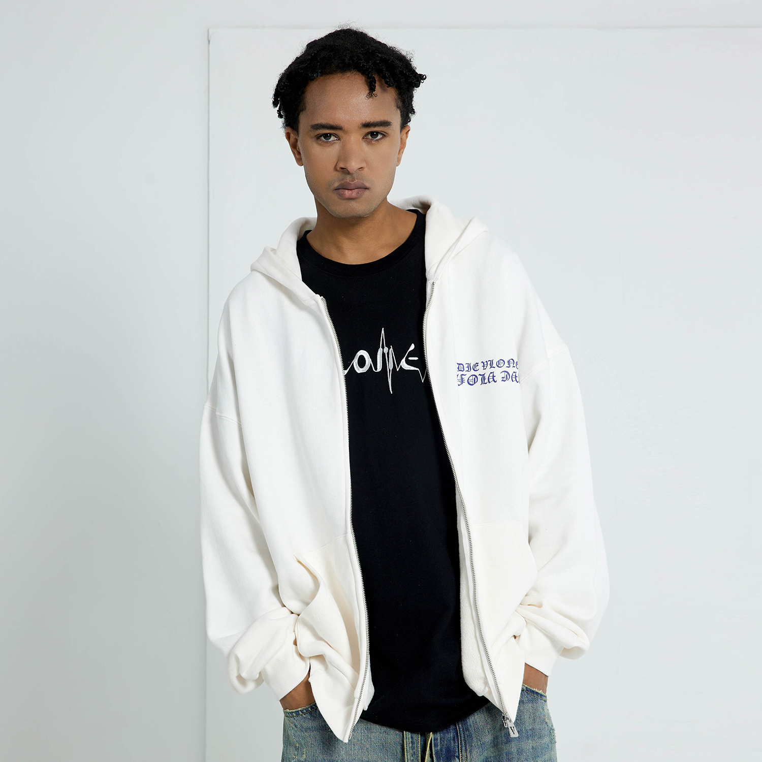 VLONE ZIP HOODIE V