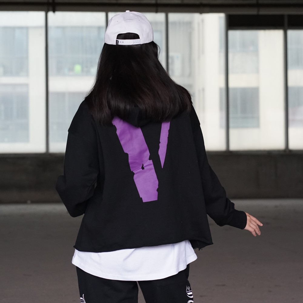 VLONE Hoodie Friends- Logo