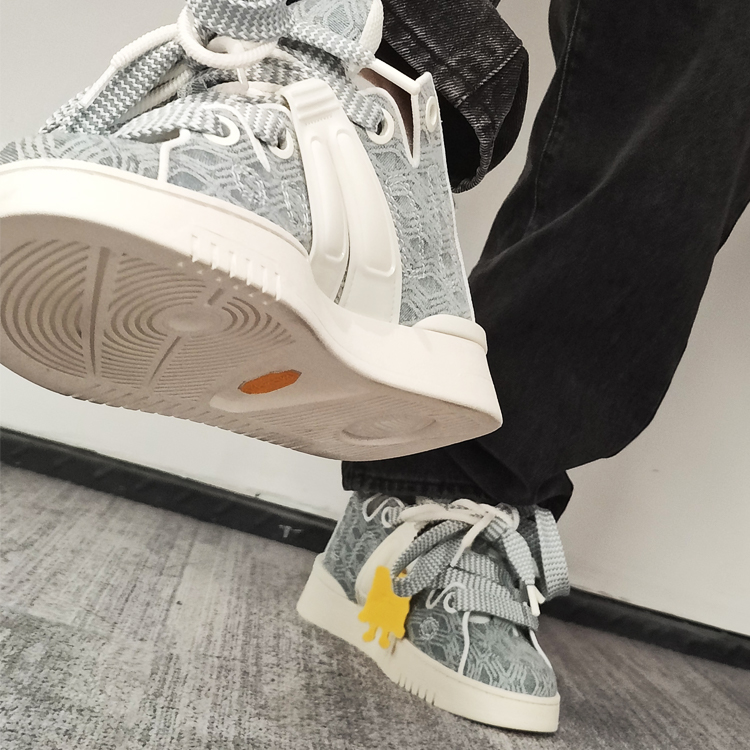 SPONGEBOB SQUAREPANTS x Palladium Pallablast ST SPSB