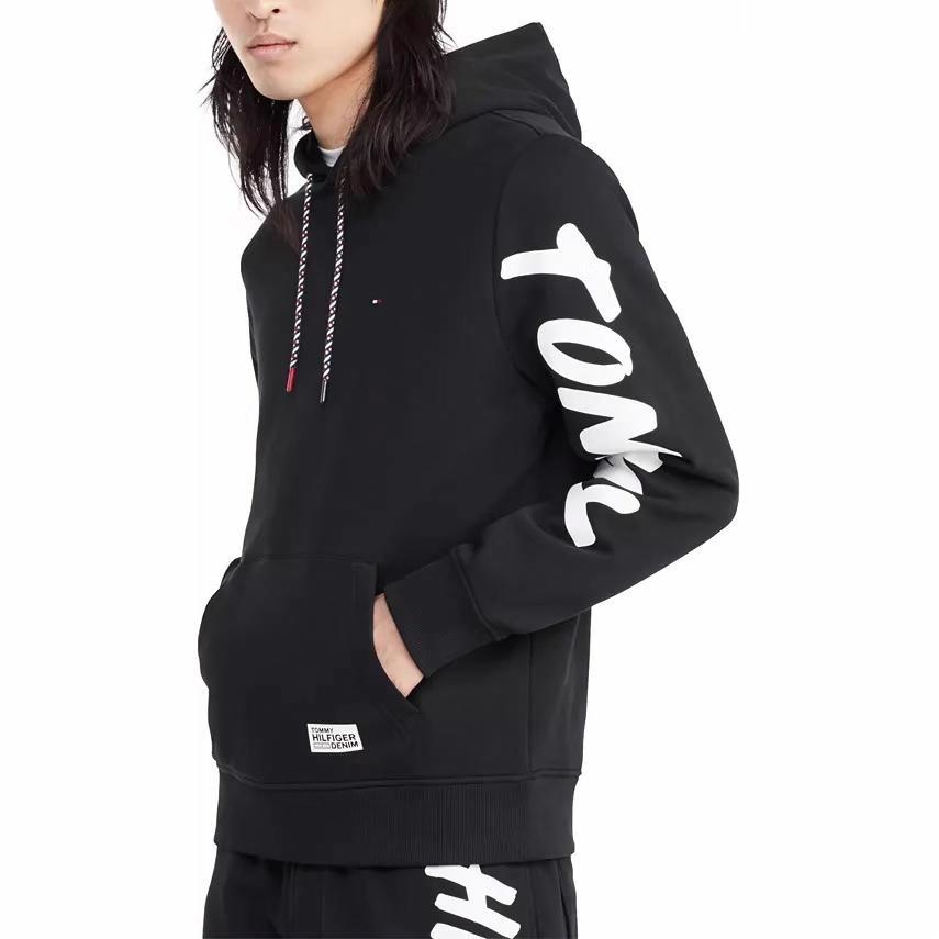 Tommy Hilfiger logo
