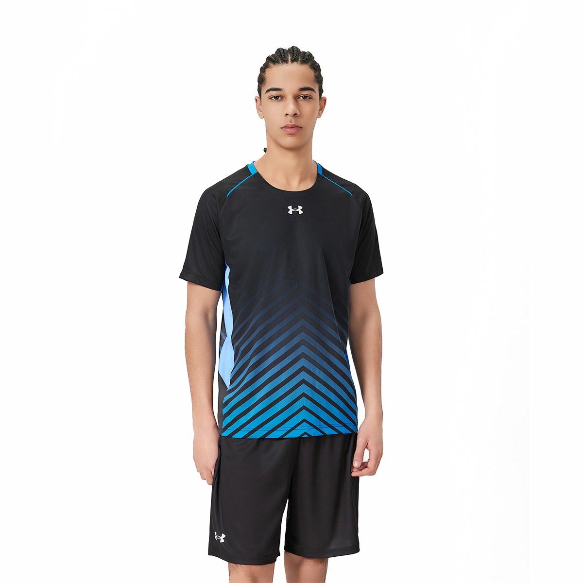 Under Armour T