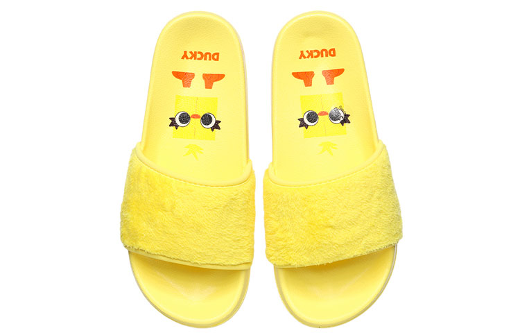 Disney x LiNing Ducky