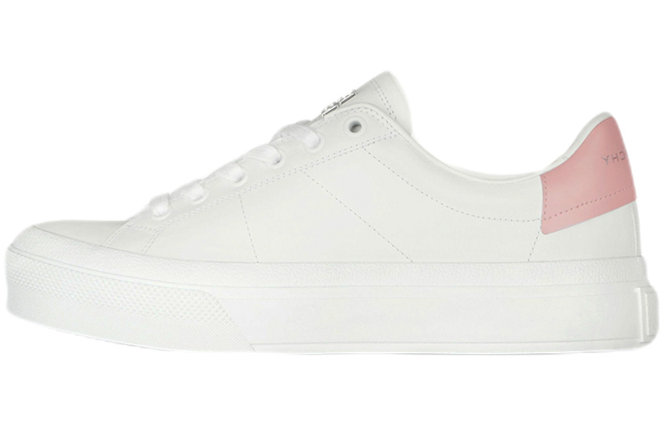 GIVENCHY