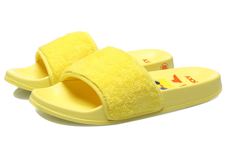 Disney x LiNing Ducky
