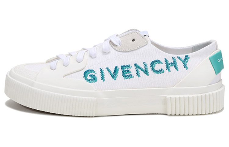GIVENCHY