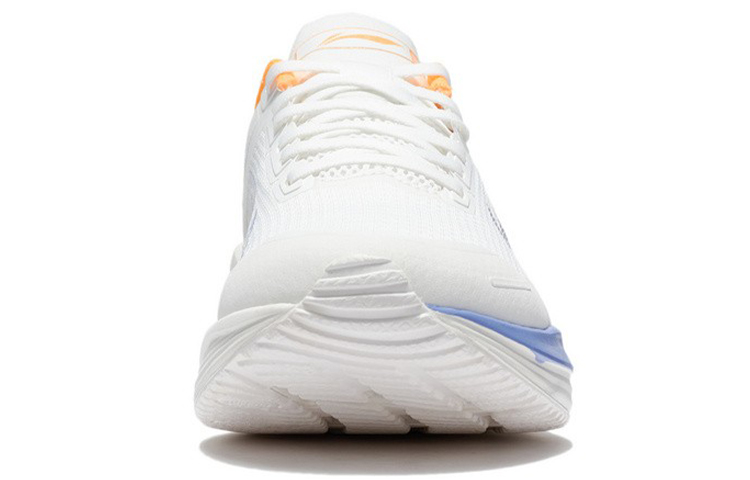 LiNing 6 Essential