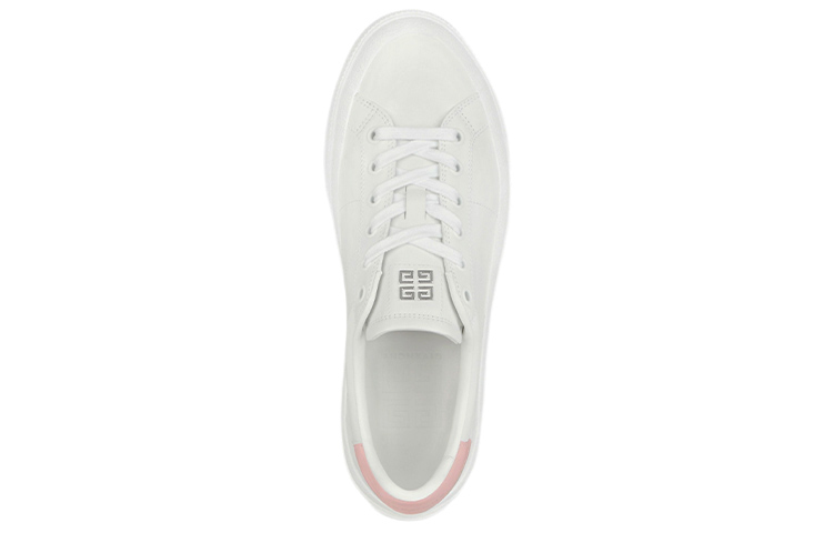 GIVENCHY