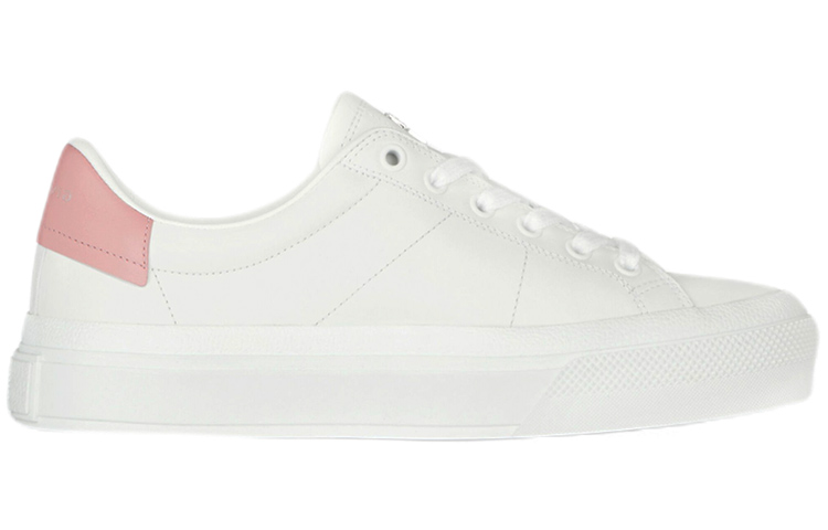 GIVENCHY