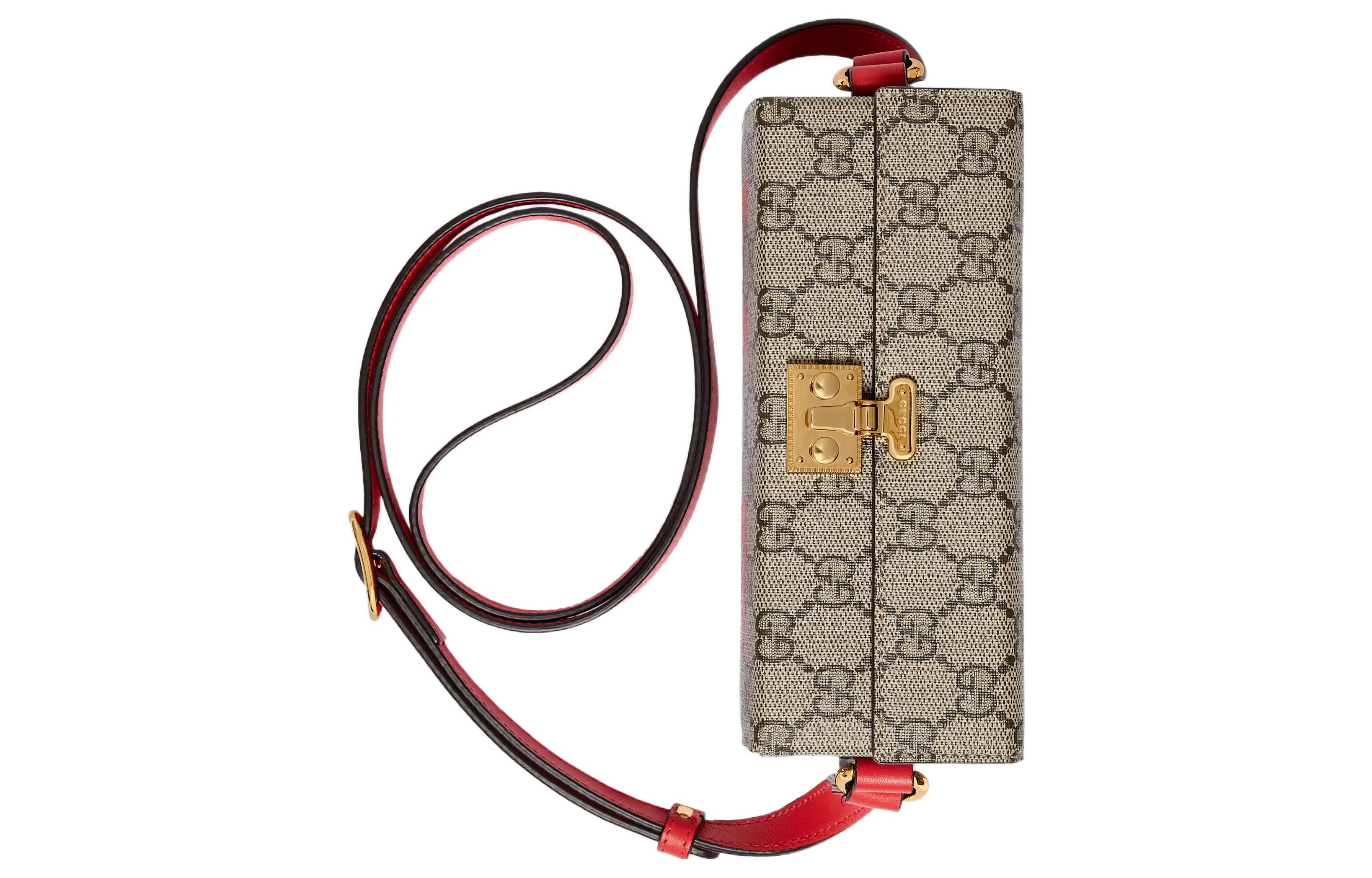 GUCCI LOVE Logo
