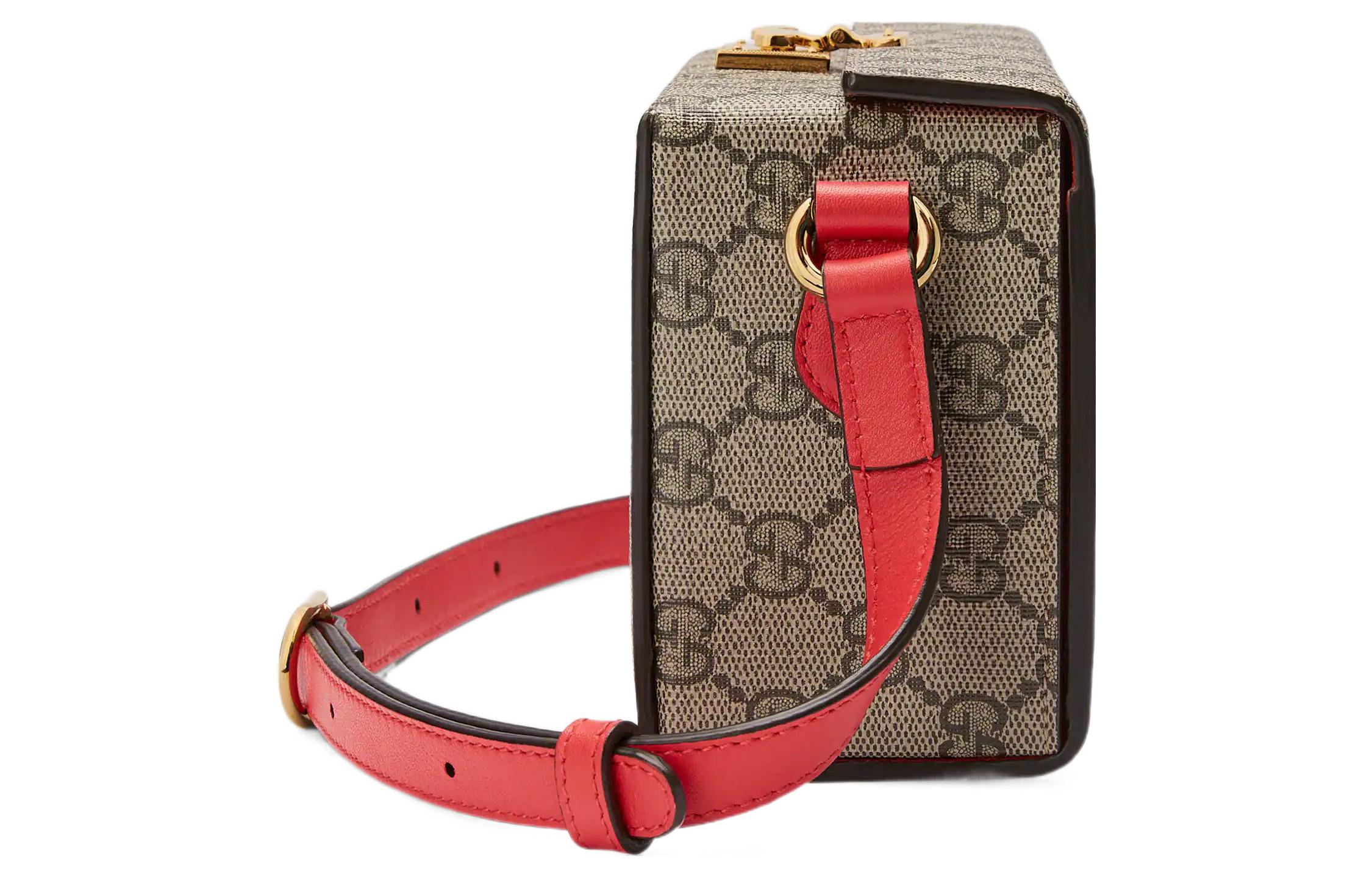 GUCCI LOVE Logo