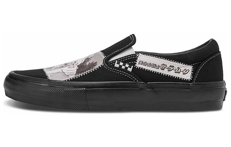 SAILOR MOON x Vans slip-on