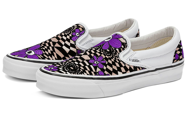 PERKS AND MINI x Vans slip-on LX