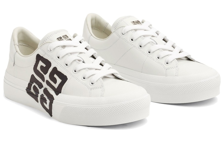 GIVENCHY
