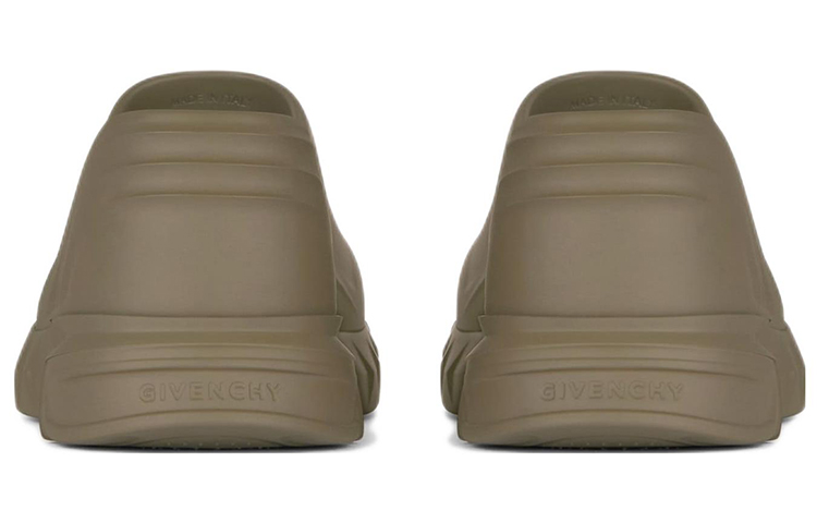 GIVENCHY