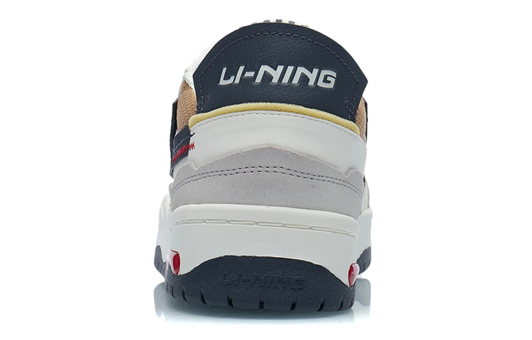 LiNing CF