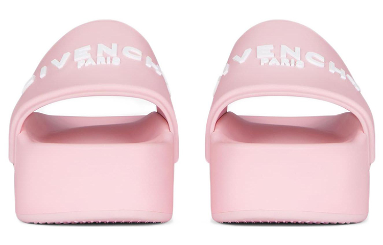 GIVENCHY