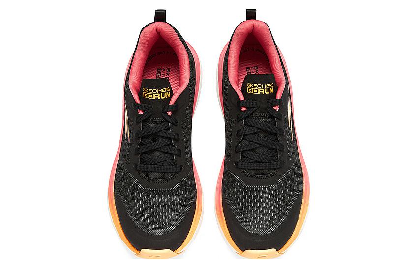 Skechers Max Cushioning Delta