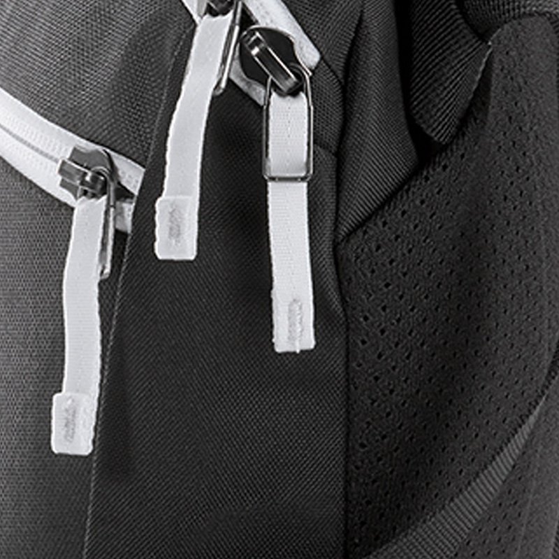 Arcteryx Mantis 2 Logo