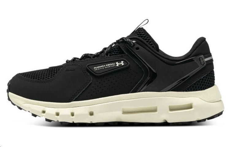 Under Armour UA Summit Trek