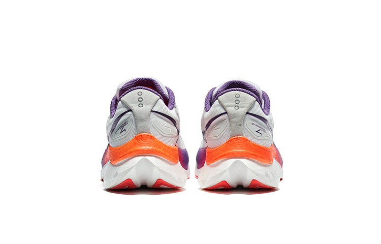 Saucony Endorphin Speed 4