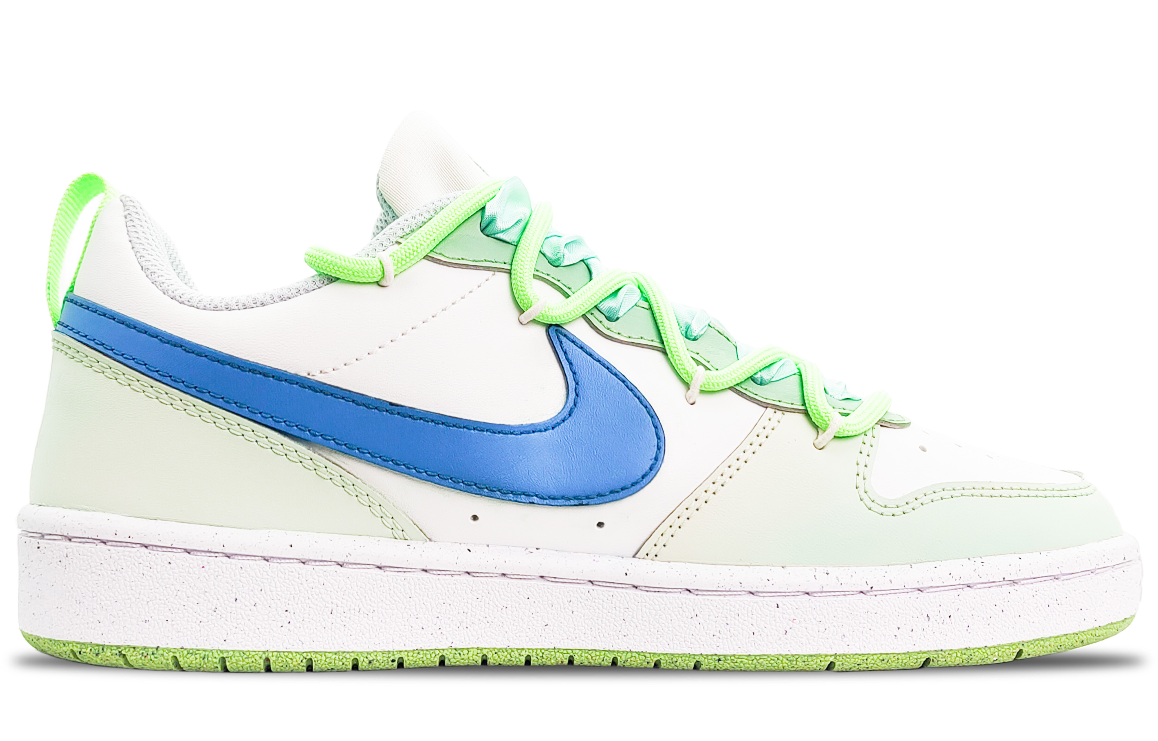 Nike Court Borough Low