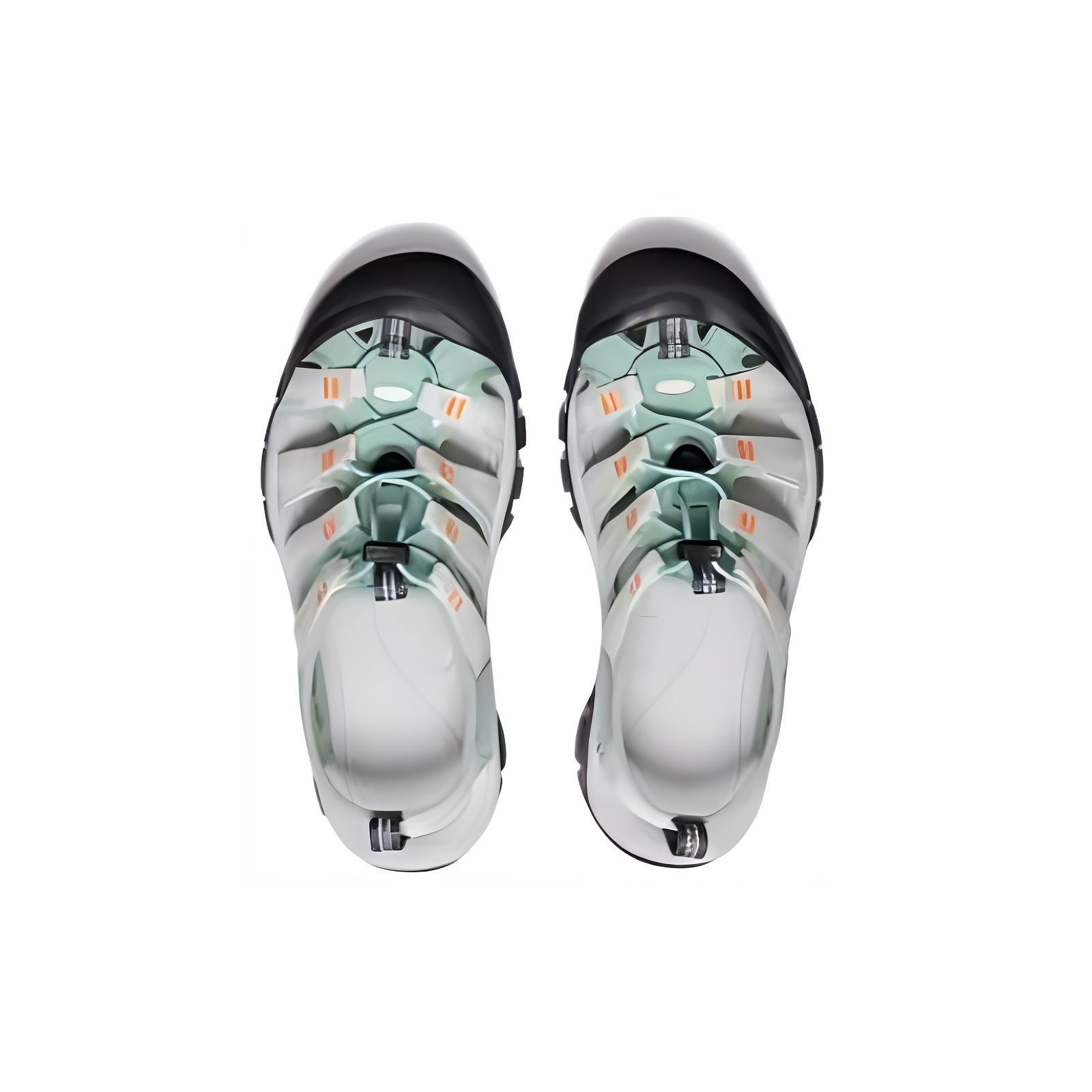 KEEN Newport H2