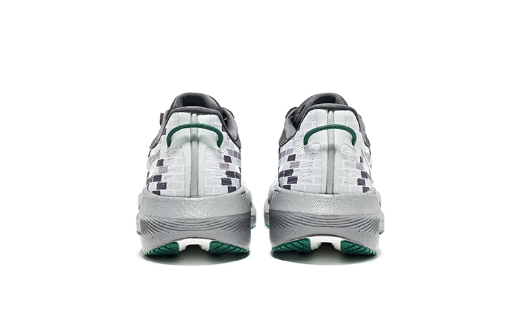 Saucony Triumph 21