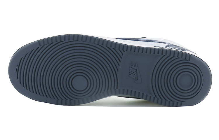 Nike Court Borough Low Mid
