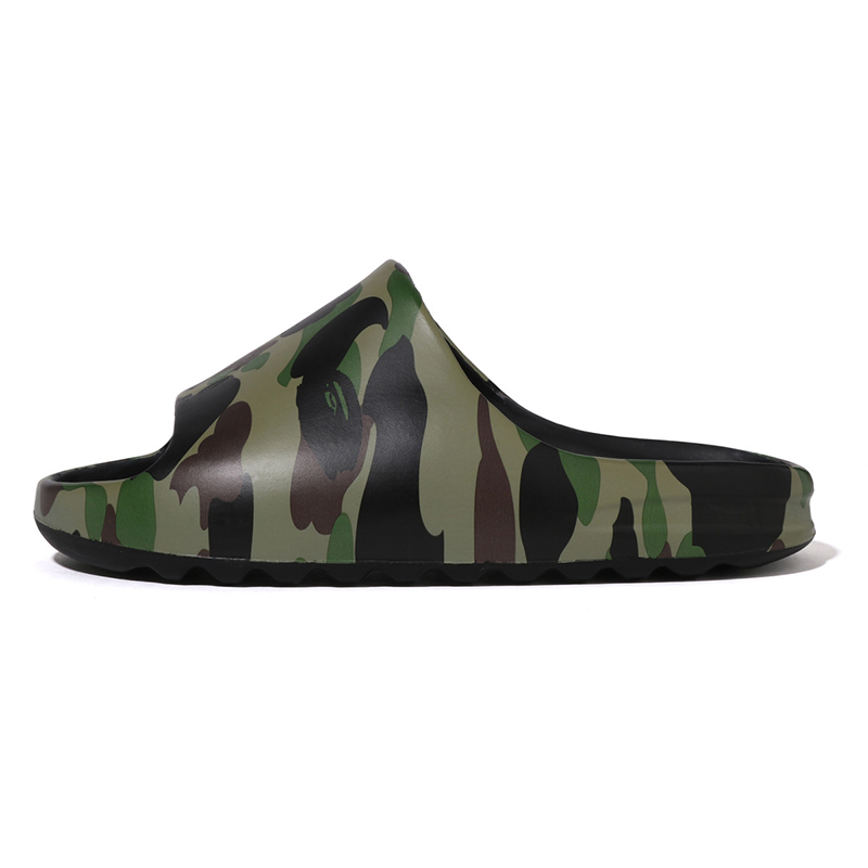 A BATHING APE