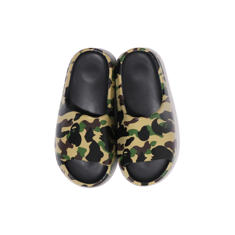 A BATHING APE