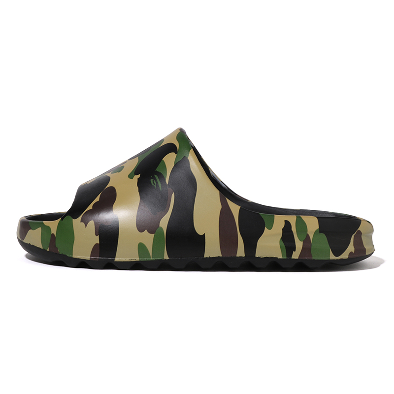 A BATHING APE