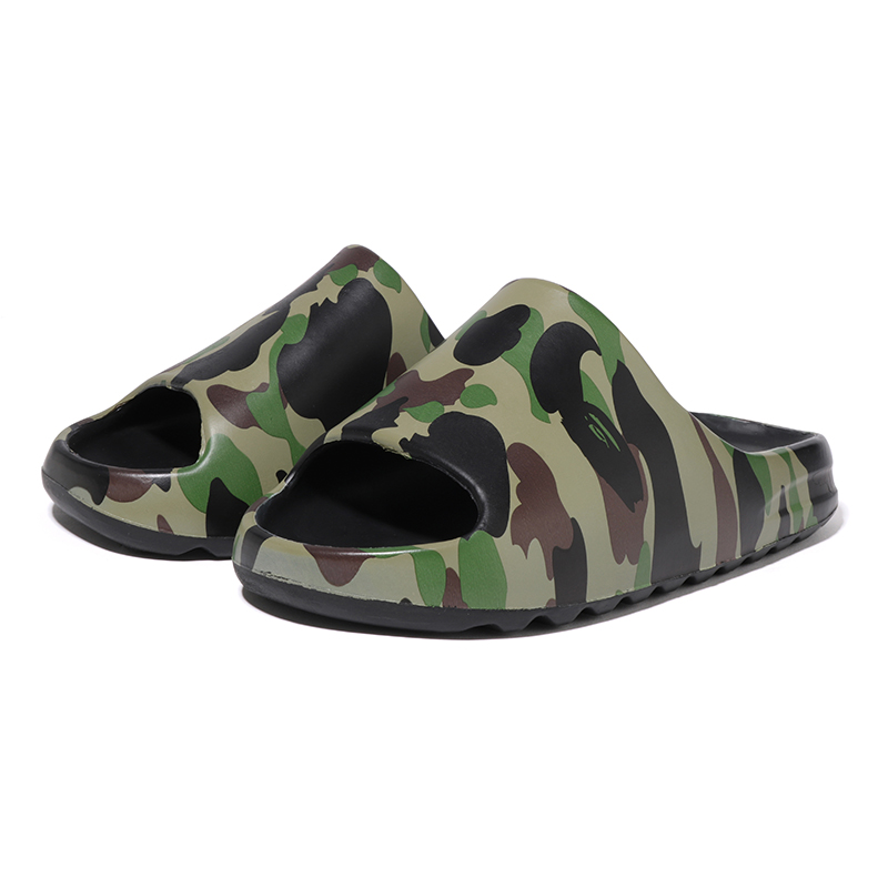 A BATHING APE