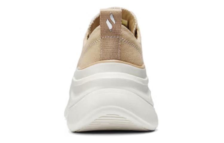 Skechers Street