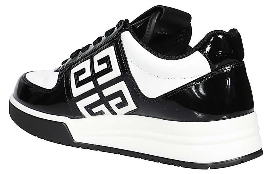 GIVENCHY G4