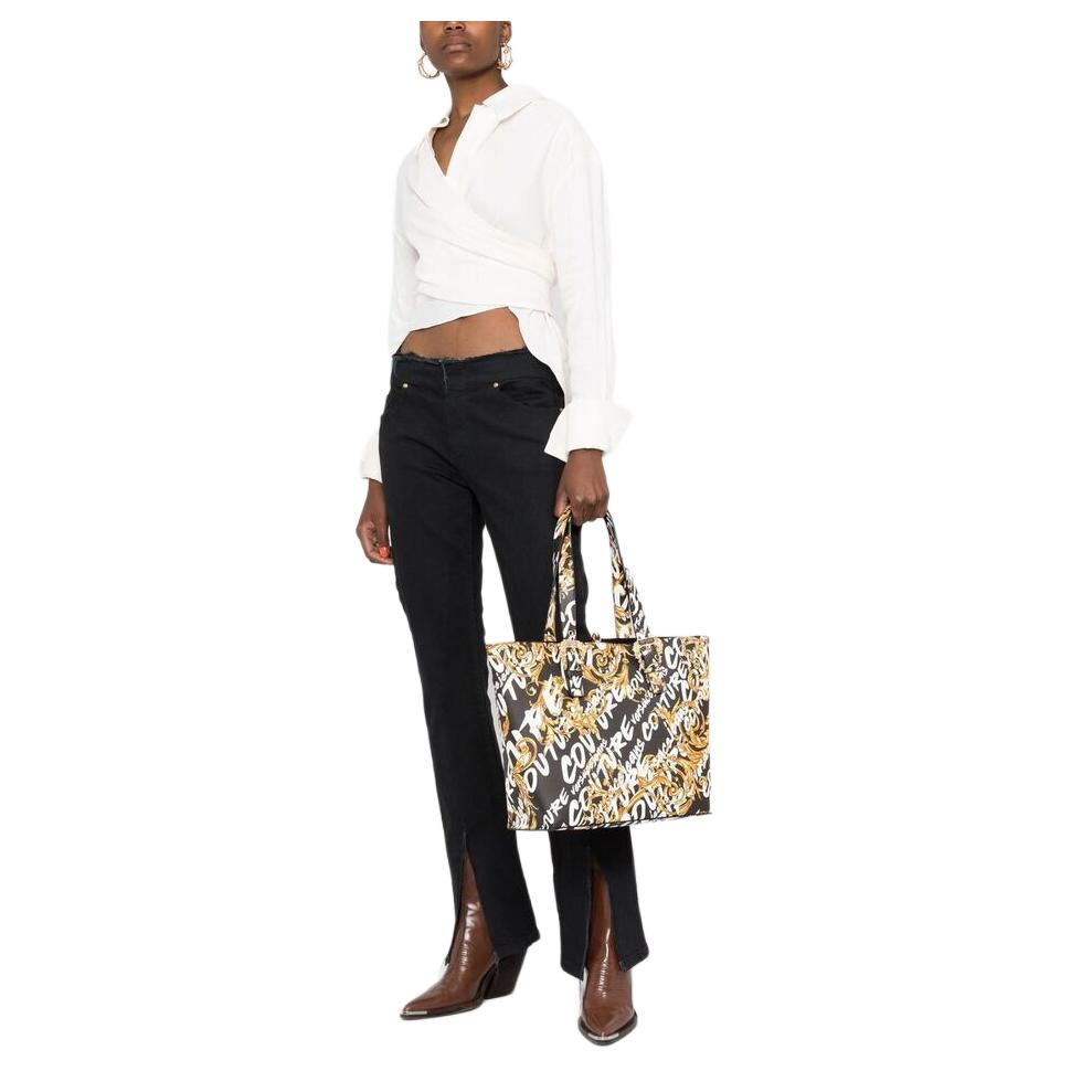 VERSACE JEANS COUTURE Logo