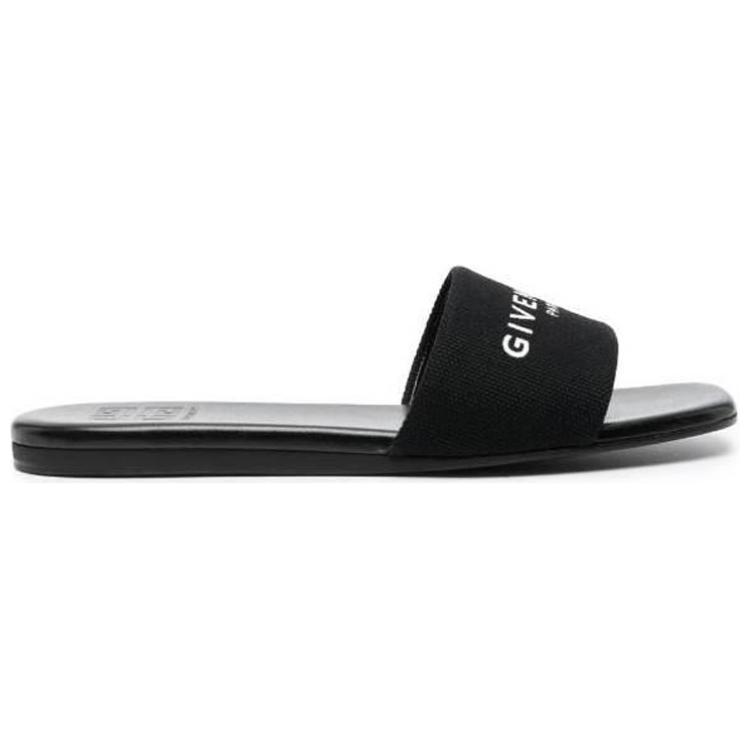 GIVENCHY 4G